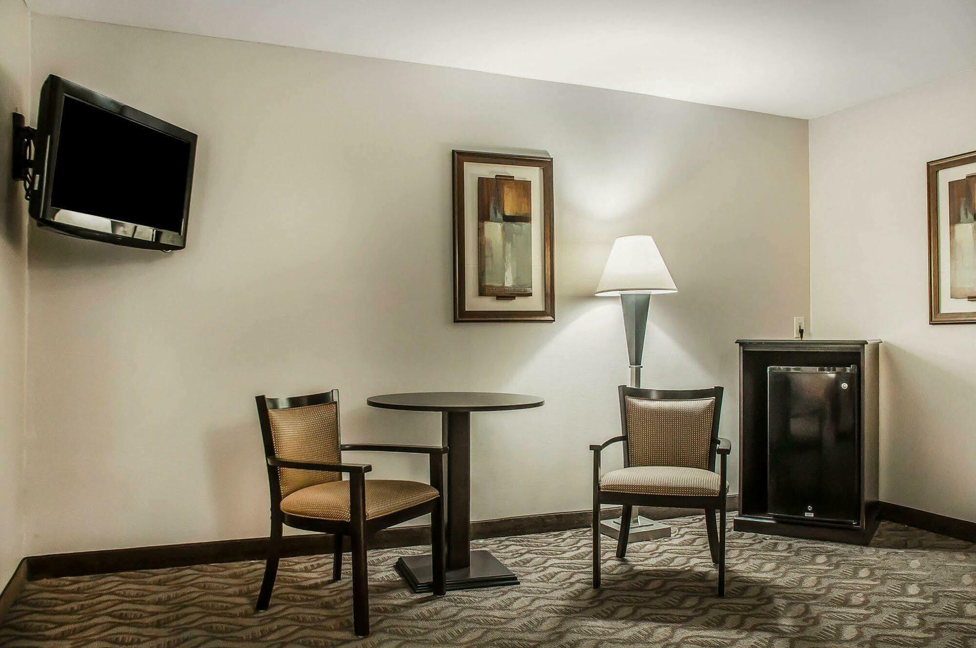 Quality Inn - Niagara Falls Blvd Ngoại thất bức ảnh